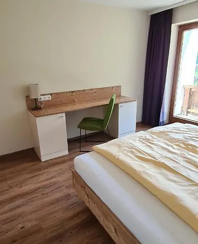 图克瑟克拉姆公寓 公寓 *